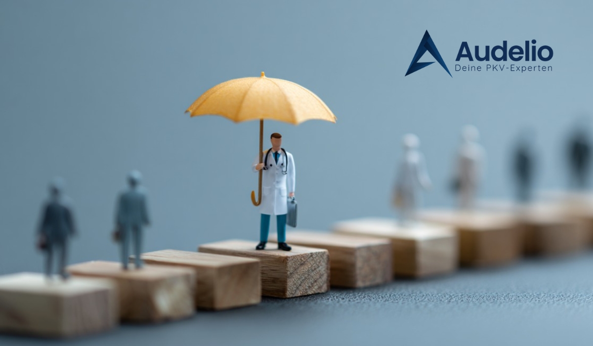Miniaturfigur eines Arztes mit gelbem Schirm auf Holzblöcken symbolisiert Schutz durch private Krankenversicherung und Einkommensgrenze